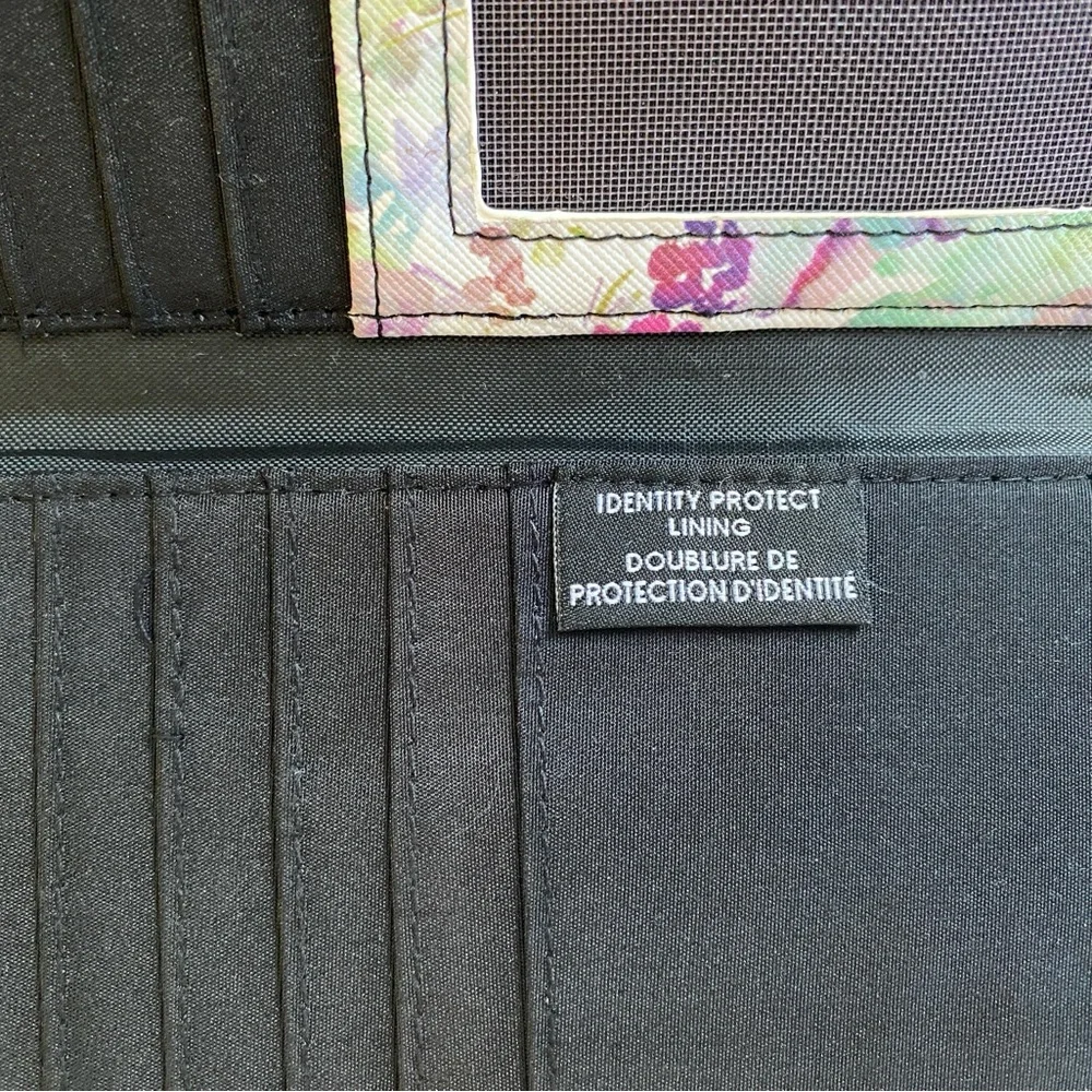 NWOT Tahari Lavender Floral Clutch Wristlet